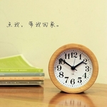 Criativa madeira relógio criança alarme tranquila relógio de cabeceira relógios do vintage relógio de mesa personalidade