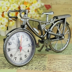 Desk Quarto Glamorous casa se Alarm Clock Quartz bicicleta Presente de Natal Relógio (Random Relógio Dial))