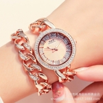 FLY Relógios de pulso de quartzo Cadeia Women Watch Duplo banda de aço inoxidável de luxo com Rhinestone Embutidos