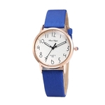 Lady simples linha onda de relógio de quartzo PU Leather Strap Analog Pin Buckle Relógio de pulso Casual