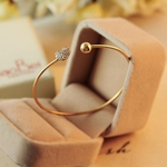 Moda completa arco de diamante pulseira coração Semi-aberto pulseira ajustável curvo