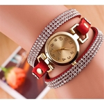 Moda feminina de quartzo Envoltório em torno de pulseira de couro Relógio de pulso Vermelho