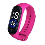 Moda LED Digital Sports Watch Unisex Silicone faixa de pulso Rel¨®gios Homens Mulheres