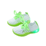 Kids Shoes Knitting superfície dos doces Cor de luz respirável menina LED brilhante Running Shoes Sneakers com solas macias