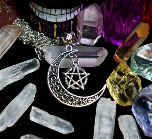 Pingente Lua Pentacle