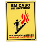 Placa em caso de Incêndio