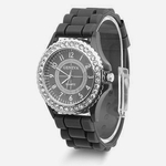 Quartz Rel¨®gio de pulso Moda Women Watch Silicone Strap Rodada strass Dial Quartz Rel¨®gio de pulso