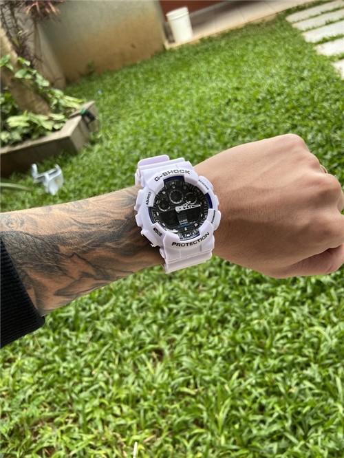 Relógio Casio G-Shock - Branco