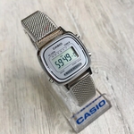 Relogio cassio mini La 670 original 80% de desconto