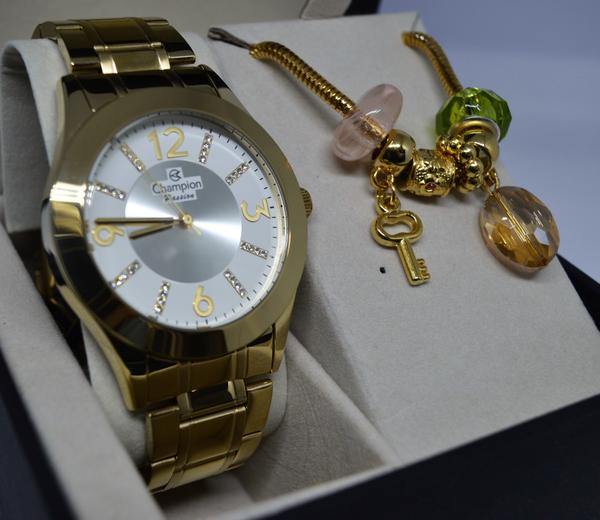 Relogio Champion Feminino Dourado Grande Cn29418b + Pulseira Berloque