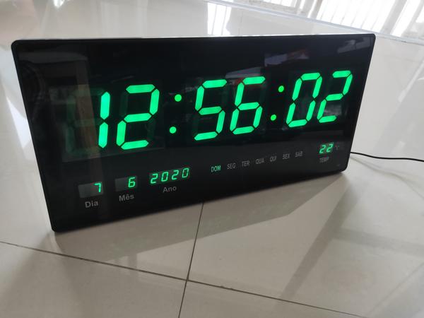 Relógio de Led Digital Parede e Mesa 4622 Verde Temperatura Alendário - Tlt