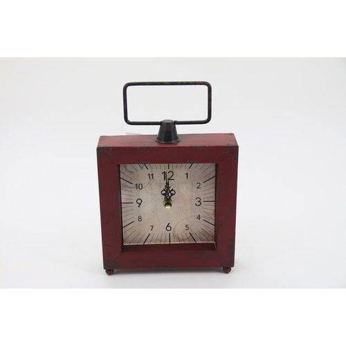 Relógio de Mesa em Metal Decorativo 25 X 20 - F391