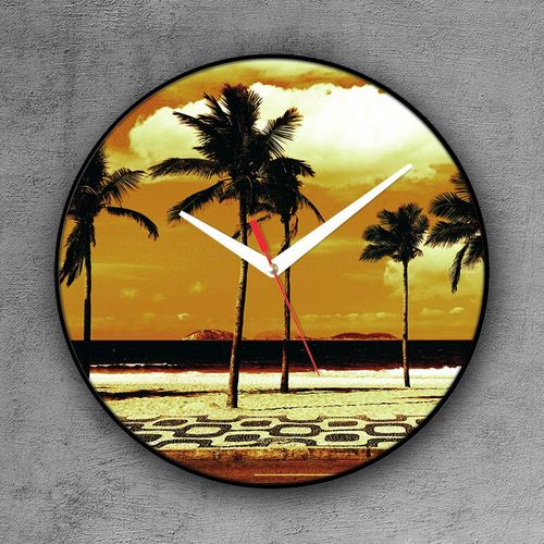 Relógio de Parede Decorativo, Criativo e Descolado | Calçadão Amarelo na Praia de Ipanema no Rio de