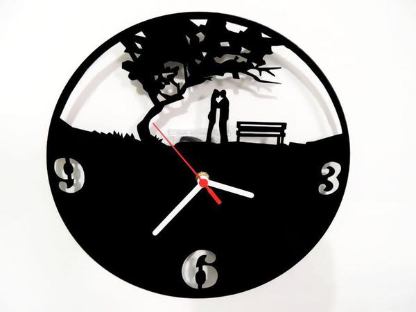 Relógio de Parede Decorativo - Modelo Namorados - me Criative