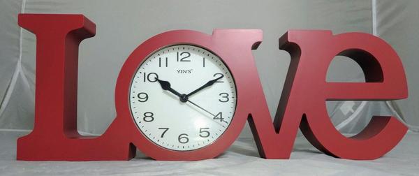 Relógio de Mesa Love Vermelho - YinS