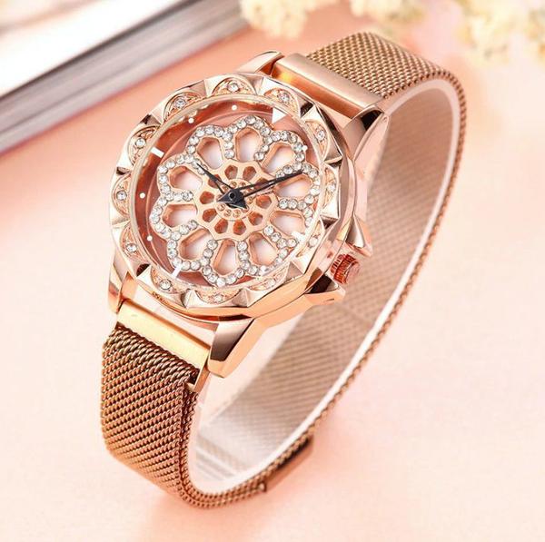 Relógio de Pulso Giratório Quartz Feminino de Pulseira Magnética Dourado Rosê