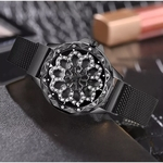 Relógio de Pulso Giratório Quartz Feminino De Pulseira Magnética Preto