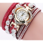 Relógio de Pulso Quartz Feminino Estilo Pulseira Coração Vermelho