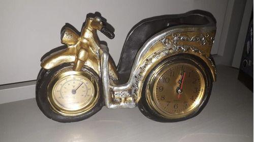 Relógio e Termômetro de Mesa Moto Dourado - Vacheron