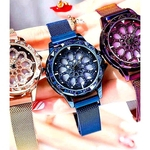 Relógio Feminino Pulseira Magnética Azul Fundo Giratório