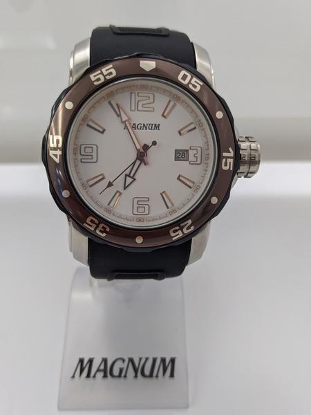 Relógio Magnum Analógico Masculino Dourado Pulseira de Couro Marrom  MA32952P