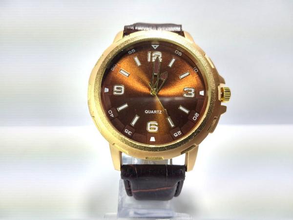 Relógio Masculino Analogico Dourado Pulseira Marrom - Mundial Premium