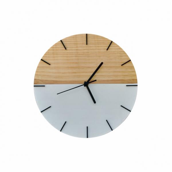 Relógio Minimalista em Madeira Branco - Edward Clock