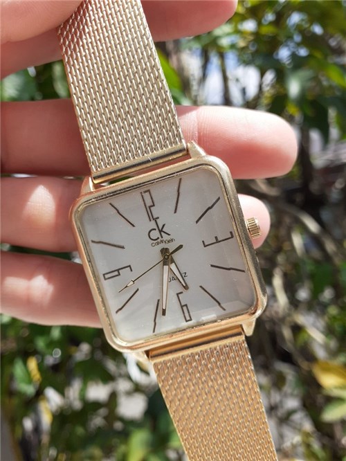 Relógio Pulseira de Silicone Quadrado Dourado/branco 4719