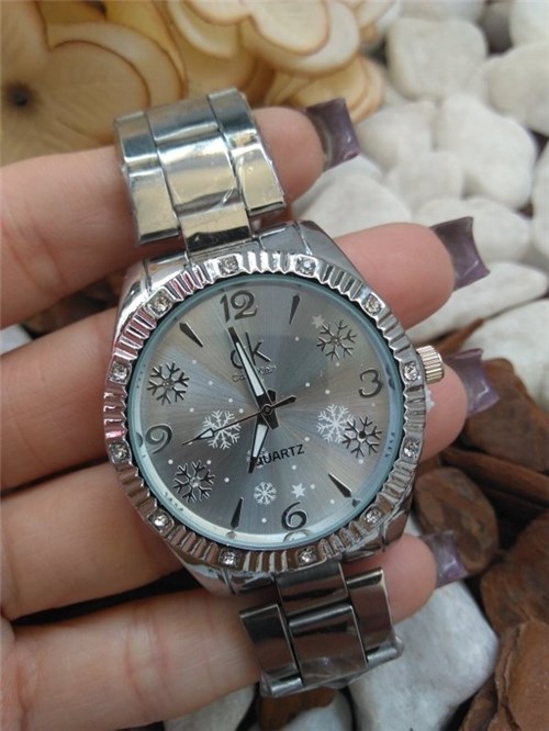 Relógio Pulseira Metal Flocos de Neve Prata 4218