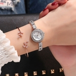 Rhinestone pulseira da moda rel¨®gio Alloy Caso de couro sint¨¦tico Analog Watch