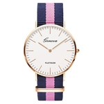 Simples Casual Stripe Cloth Watchband Quartz Assista