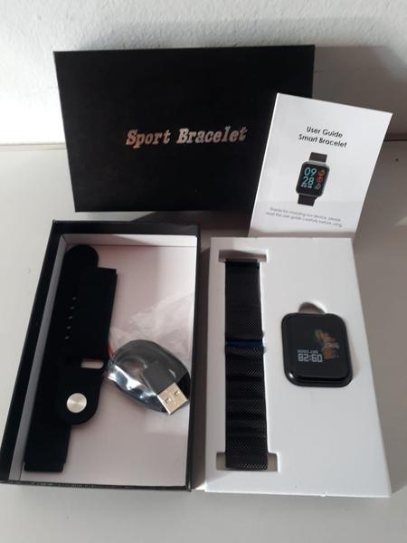 Smartwatch Preto Sport Bracelete com 2 Pulseiras