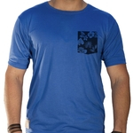 Ficha técnica e caractérísticas do produto Camiseta Masculina Sandro Clothing Lee Azul G