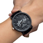 Ficha técnica e caractérísticas do produto Amantes elegante relógio de quartzo MR / MRS grande / pequeno Dial Relógio de pulso ocasional Ornamento do presente Relógio de pulso