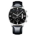 Ficha técnica e caractérísticas do produto Ornamento de pulso luminoso Homens Elegante relógio de quartzo Negócios Estilo Aço Watchband Men's Wristwatch