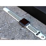 Pulseira esportiva para Apple Watch 42mm Serie 1/2/3 - Branca com Preto