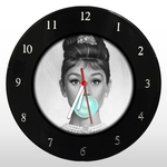 Ficha técnica e caractérísticas do produto Relógio de Parede - Audrey Hepburn - em Disco de Vinil - Mr. Rock - Cinema Retrô