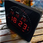 Relógio de Parede Digital com Medidor de Temperatura 28x28cm