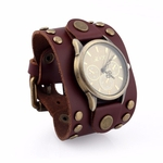 Ficha técnica e caractérísticas do produto Relógio de pulseira de rocha Relógio de couro punk retro vintage Pulseira de relógio de homem