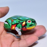 Ficha técnica e caractérísticas do produto Sound Maker Brinquedos Clássicos Tin Wind Up Clockwork Jumping Frog Vintage Interessante Presentes Metal Wind-up Modelo Collectible Miúdo Engraçado