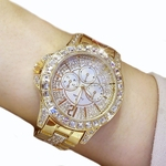 Ficha técnica e caractérísticas do produto Uma Moda02008 Mulheres Rhinestone Impermeável Watch Relógio de pulso de quartzo de aço